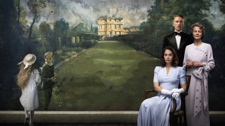 The Little Stranger (2018) - The Little Stranger