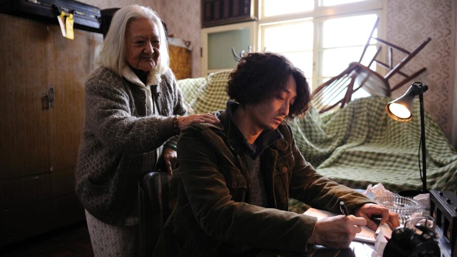 To My Dear Granny (2012) - 親愛的奶奶